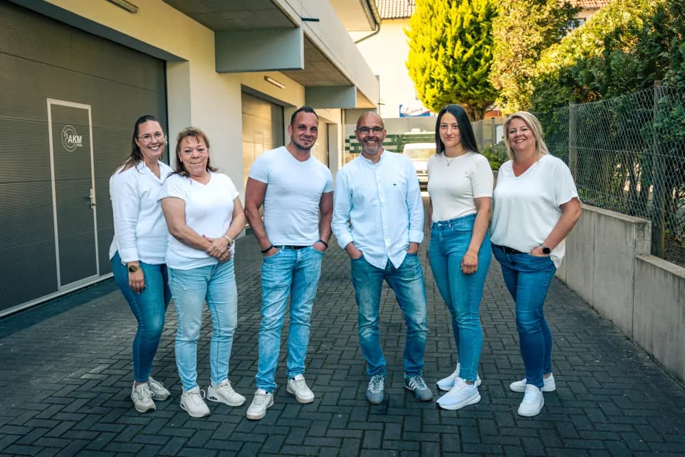 Büroteam der Abfluss Kanaltechnik Müller GmbH in Bonn